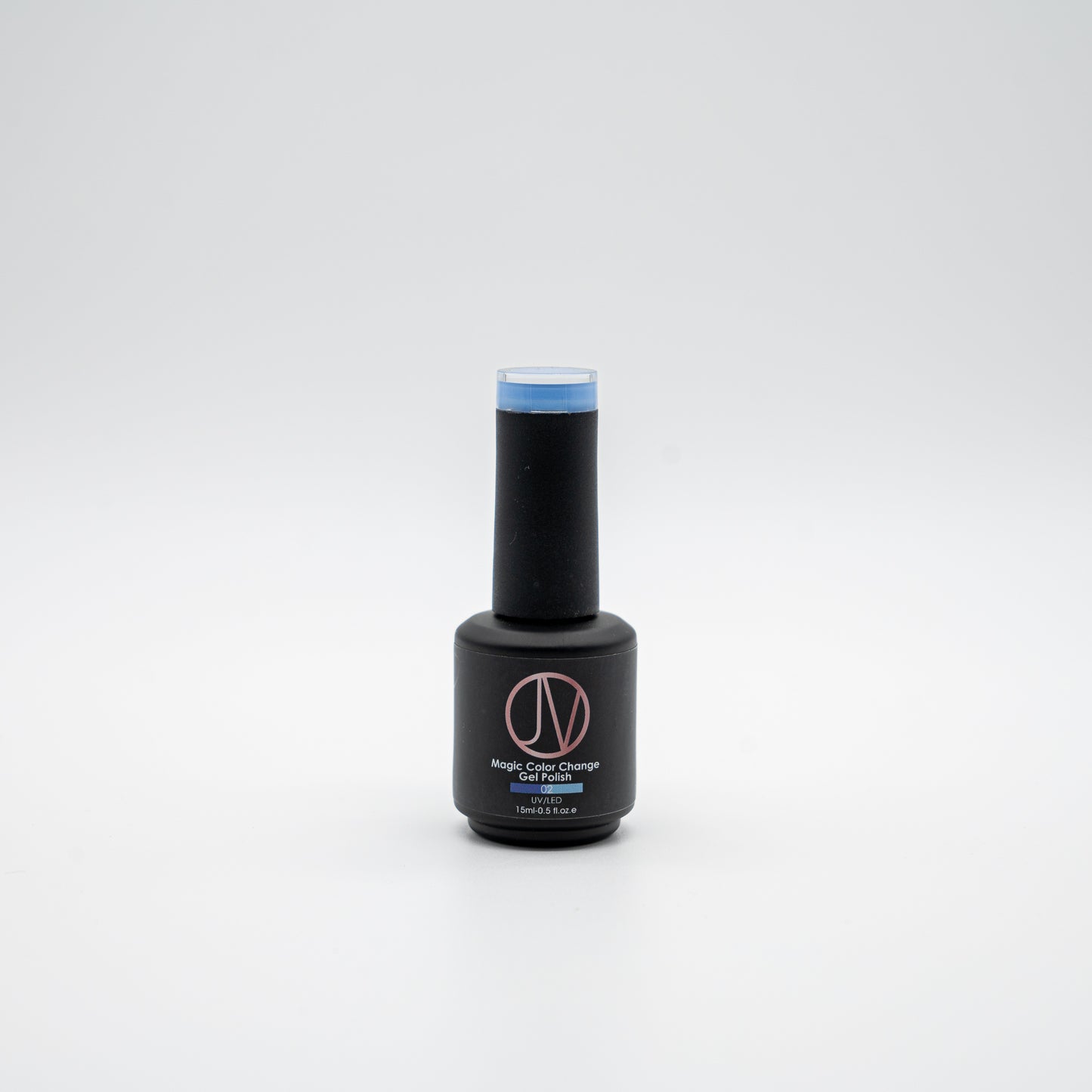 Blue Serenity Magic Color Change Gel Polish - Transitions from deep blue to soft sky blue with temperature shift, long-lasting, UV-curable nail polish.