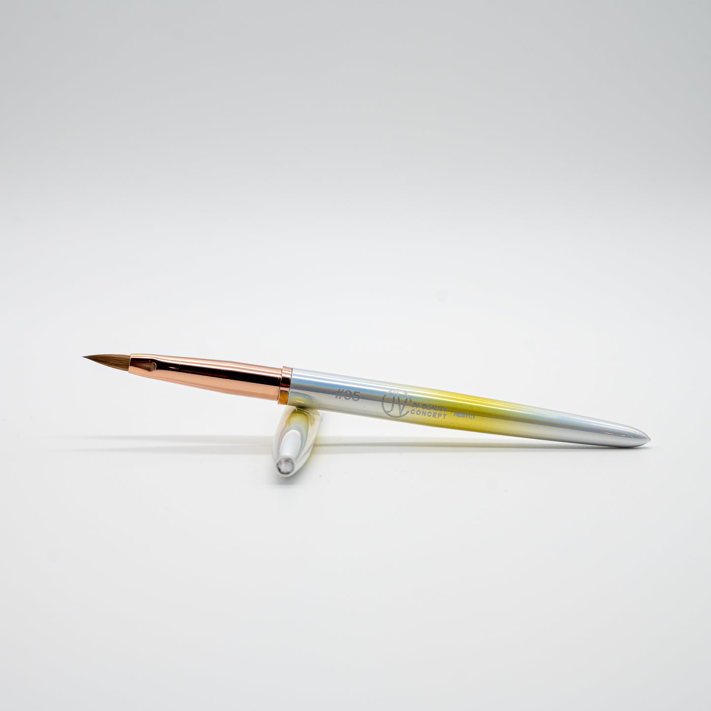Precision Brush 3D #5 with soft Kolinsky bristles for flawless 3D nail art and designs.