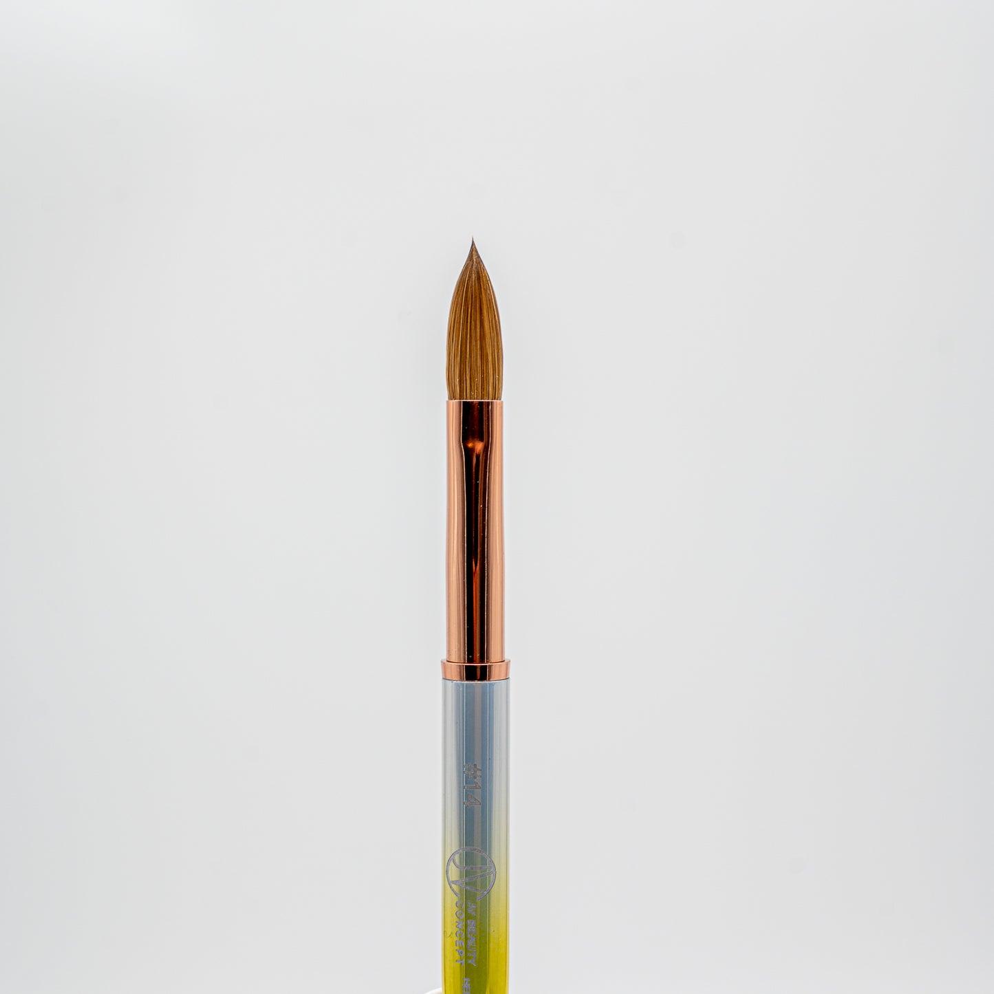 Professional Acrylic Brush #14 with premium Kolinsky bristles – perfect for smooth, even acrylic nail sculpting and salon-quality finishes.